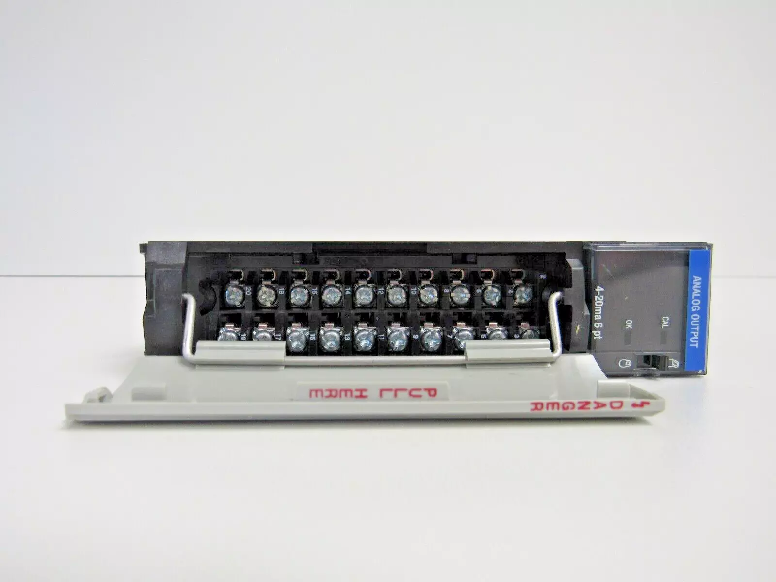 HONEYWELL 霍尼韦尔 TC-OAH061 输出模块