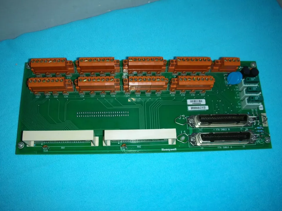 HONEYWELL 霍尼韦尔 MC-TDIY22 51204160-175 数字输入模块
