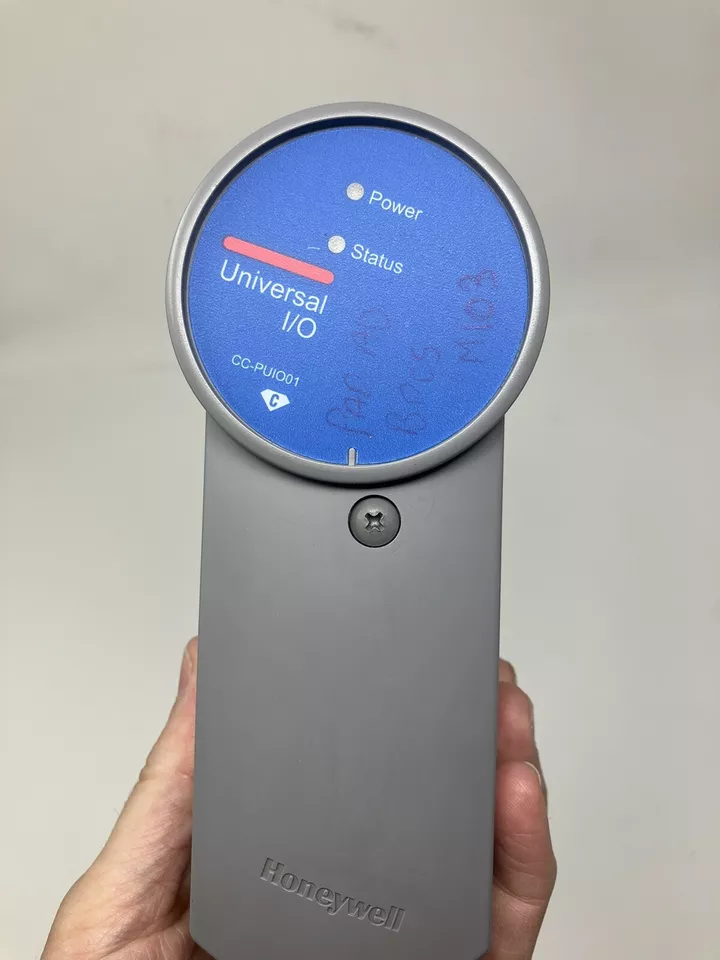 HONEYWELL 霍尼韦尔 CC-PUIO01 输入输出模块
