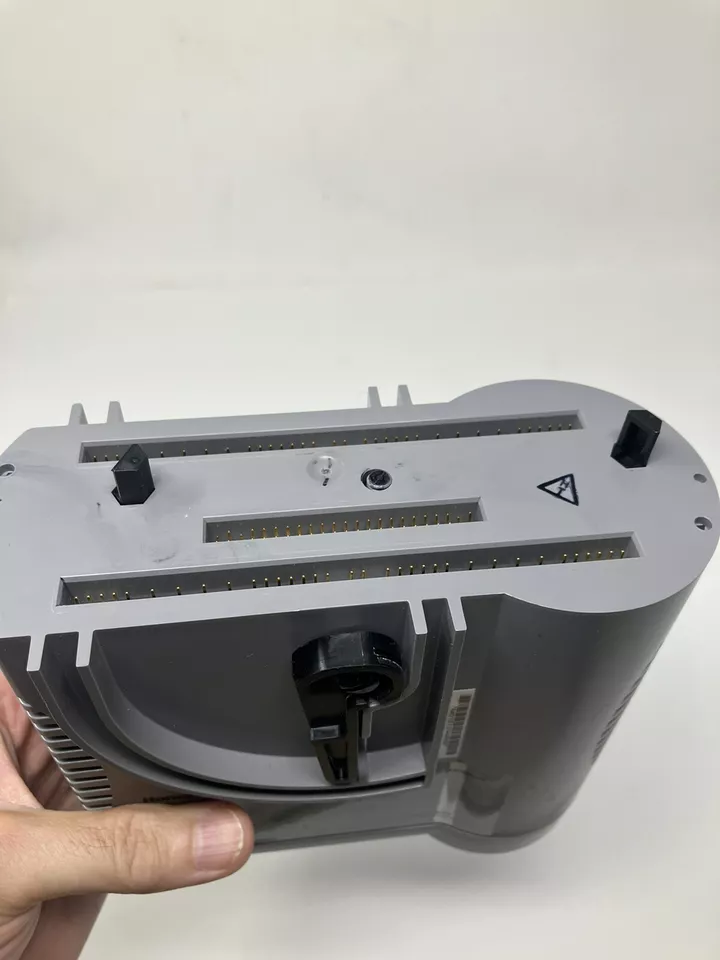HONEYWELL 霍尼韦尔 CC-PUIO01 输入输出模块