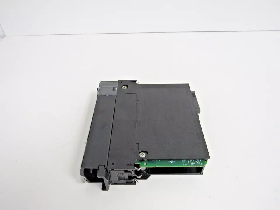 HONEYWELL 霍尼韦尔 TC-IAH161 高级模拟控制器