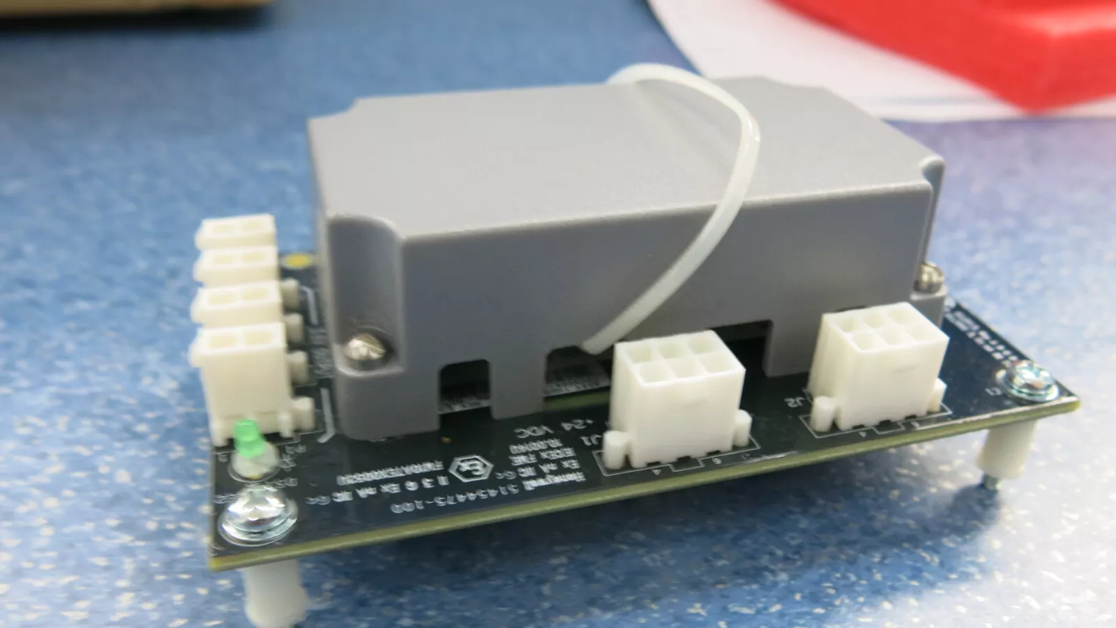 HONEYWELL 霍尼韦尔 CC-SCMB02 控制器模块