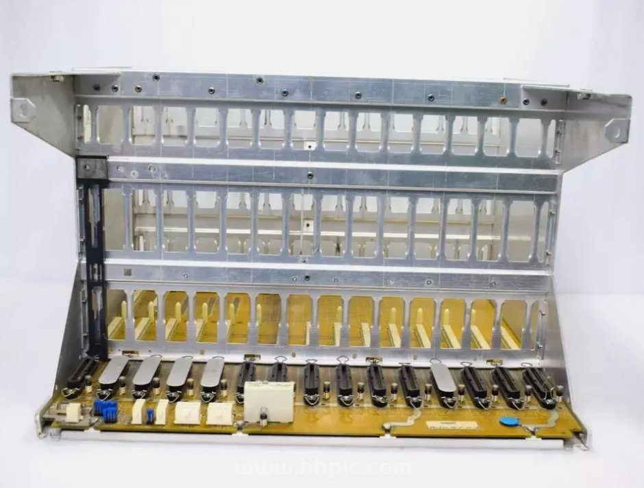 51404095-400	工控设备  现货未拆封 原厂直采 优势议价 超长质保