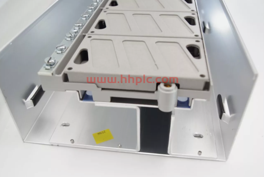 CC-MCAR01 51403892-100	霍尼韦尔HONEYWELL 模块底座 货源充足 原厂现货 