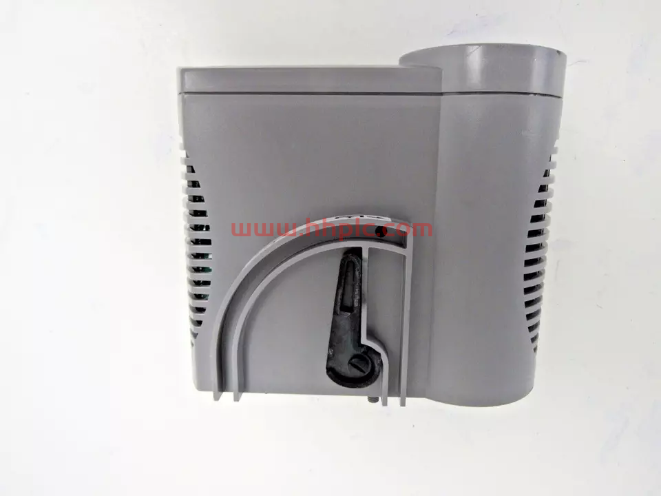 CC-PUIO01 51454205-175 通用 I/O 模块  货源充足 原厂现货 全新质保 顺丰包邮