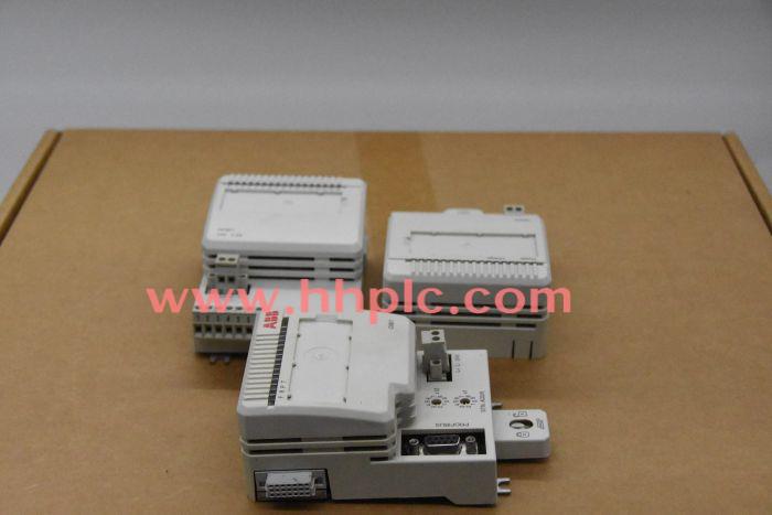 ABB UPC090AE01 HIEE300661R0001 控制器模块